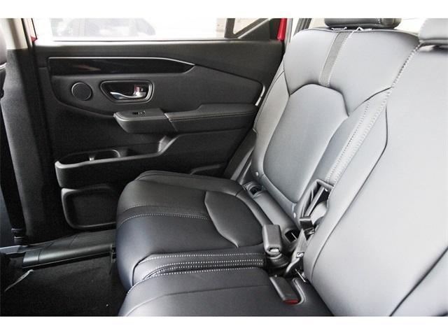 new 2025 Honda Pilot car, priced at $43,536