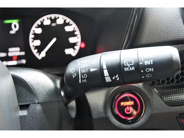 used 2024 Honda CR-V Hybrid car, priced at $33,233
