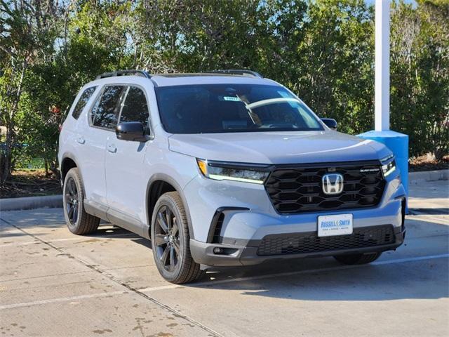 new 2025 Honda Pilot car, priced at $52,076