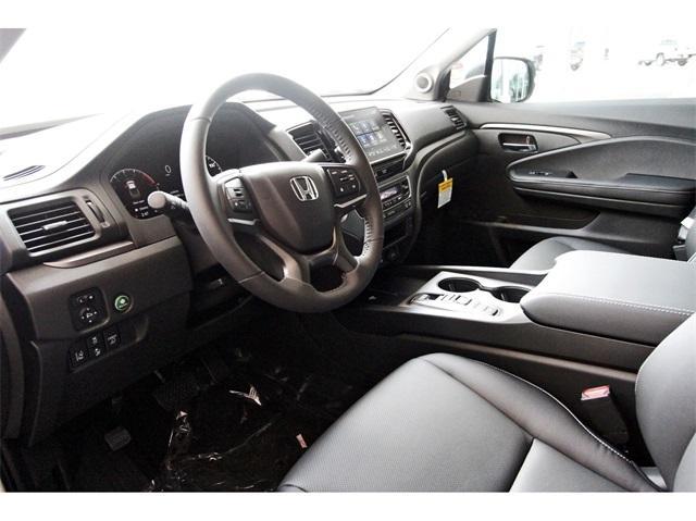 new 2025 Honda Ridgeline car, priced at $44,885