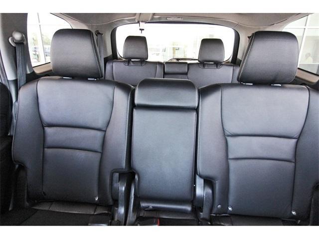 used 2022 Honda Pilot car, priced at $32,399