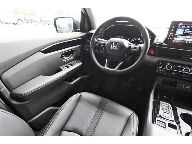 new 2025 Honda Pilot car, priced at $49,405