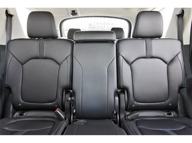 new 2025 Honda Pilot car, priced at $50,395