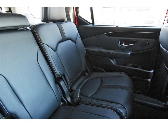 new 2025 Honda Pilot car, priced at $52,495