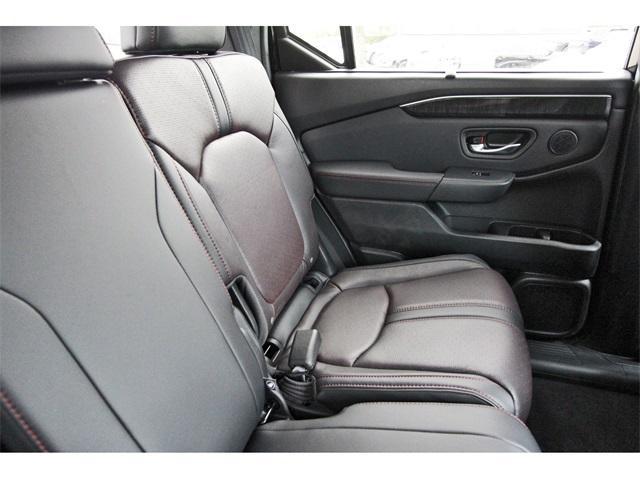 new 2025 Honda Pilot car, priced at $56,030