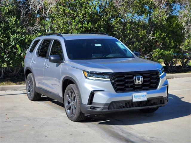 new 2025 Honda Pilot car, priced at $39,856