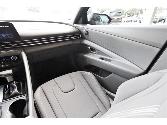 used 2024 Hyundai Elantra car
