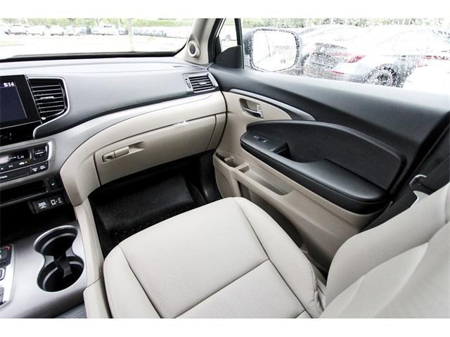 used 2023 Honda Ridgeline car, priced at $35,312