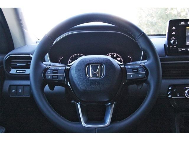 new 2025 Honda Pilot car, priced at $46,850