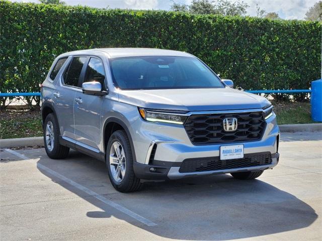 new 2025 Honda Pilot car, priced at $43,841