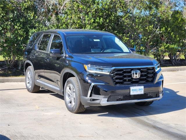 new 2025 Honda Pilot car, priced at $43,710