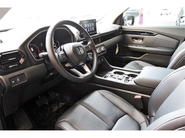new 2025 Honda Pilot car, priced at $49,132