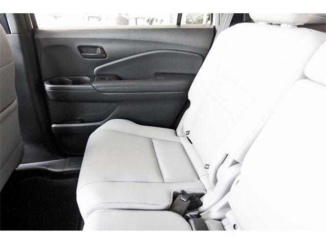 used 2022 Honda Passport car, priced at $31,957
