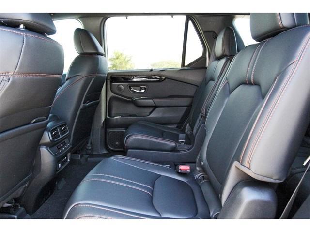 new 2025 Honda Pilot car, priced at $50,850