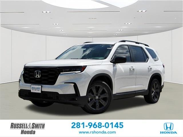new 2025 Honda Pilot car, priced at $40,421