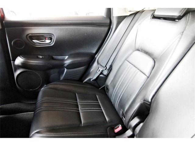 used 2025 Honda HR-V car, priced at $29,333