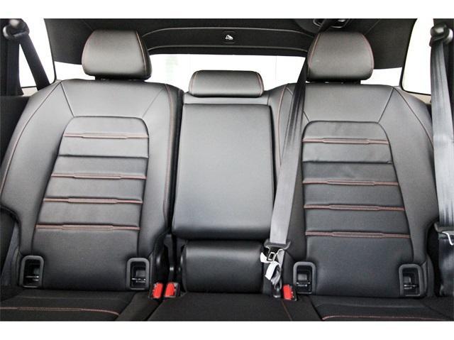 new 2026 Honda CR-V Hybrid car, priced at $39,719
