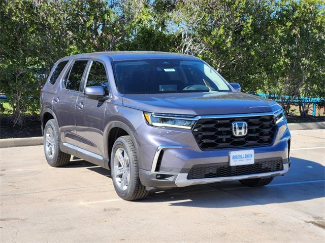 new 2025 Honda Pilot car, priced at $42,348