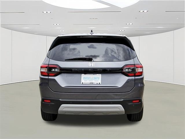 used 2025 Honda Pilot car, priced at $42,998