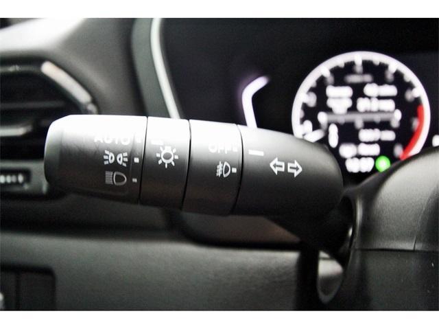used 2025 Honda Pilot car, priced at $42,998