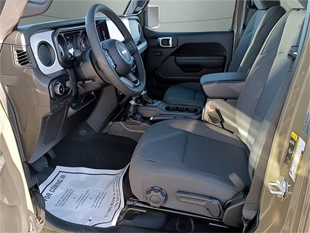 new 2025 Jeep Wrangler car, priced at $40,131