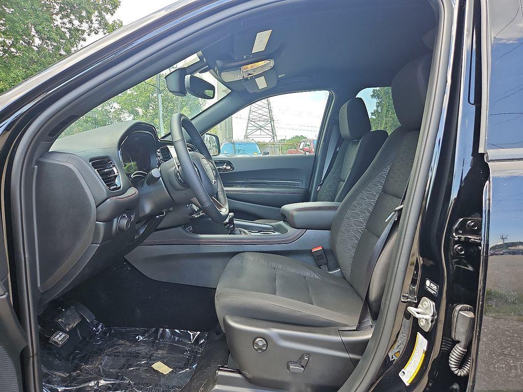 new 2025 Dodge Durango car, priced at $37,019