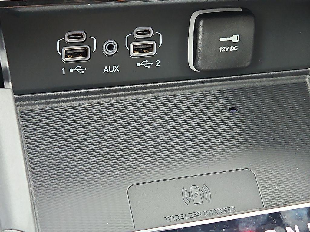 new 2025 Jeep Grand Cherokee car, priced at $34,492