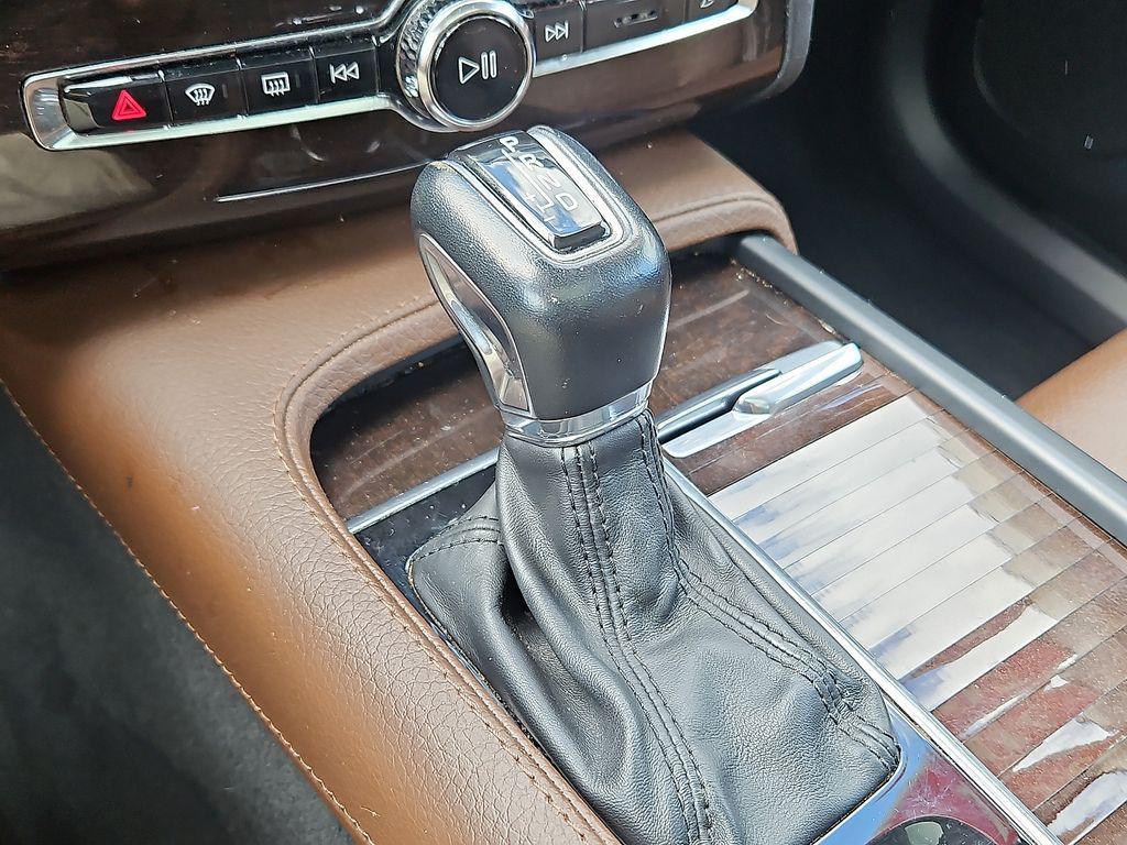 used 2019 Volvo XC90 car, priced at $20,750
