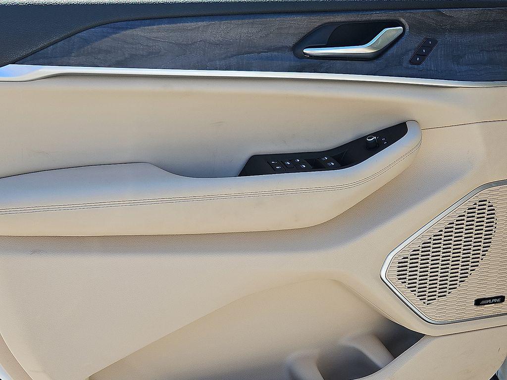 used 2022 Jeep Grand Cherokee car, priced at $30,865