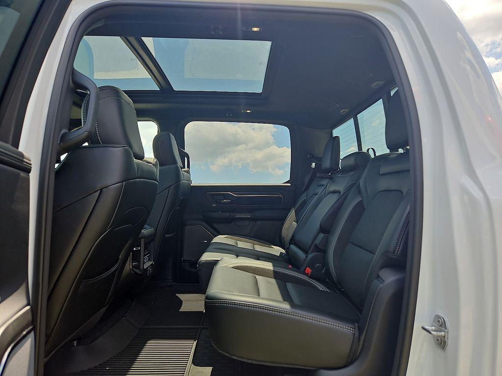 new 2025 Ram 1500 car, priced at $52,162