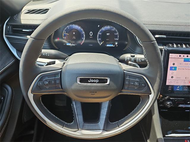 new 2025 Jeep Grand Cherokee car, priced at $39,703