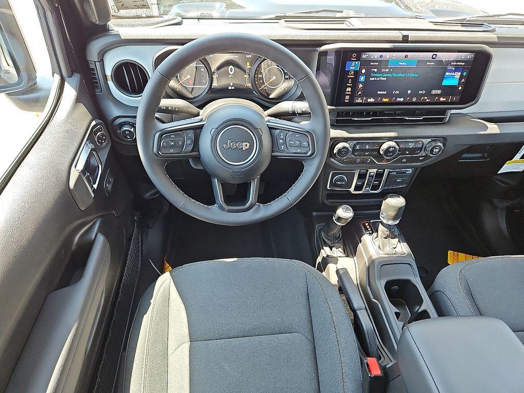 new 2025 Jeep Gladiator car, priced at $44,295