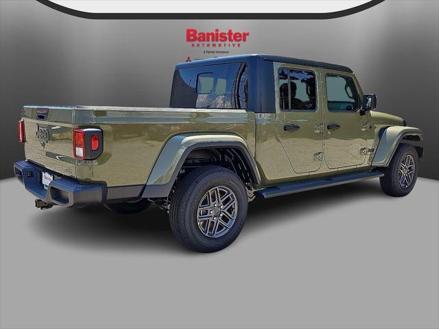 new 2025 Jeep Gladiator car, priced at $42,596