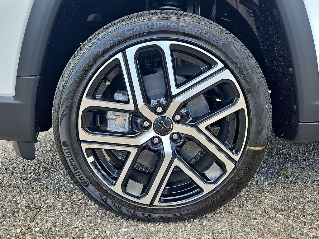 new 2025 Jeep Compass car, priced at $27,787