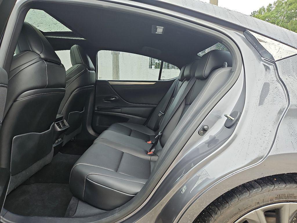 used 2021 Lexus ES 350 car, priced at $33,590