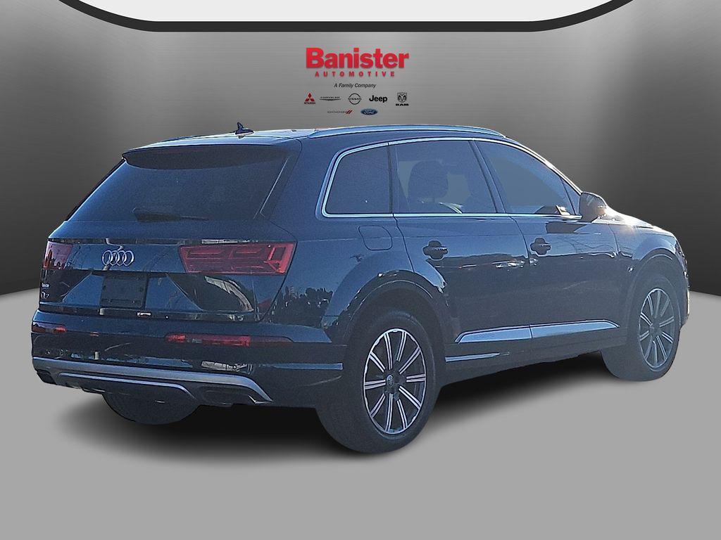 used 2019 Audi Q7 car, priced at $21,700