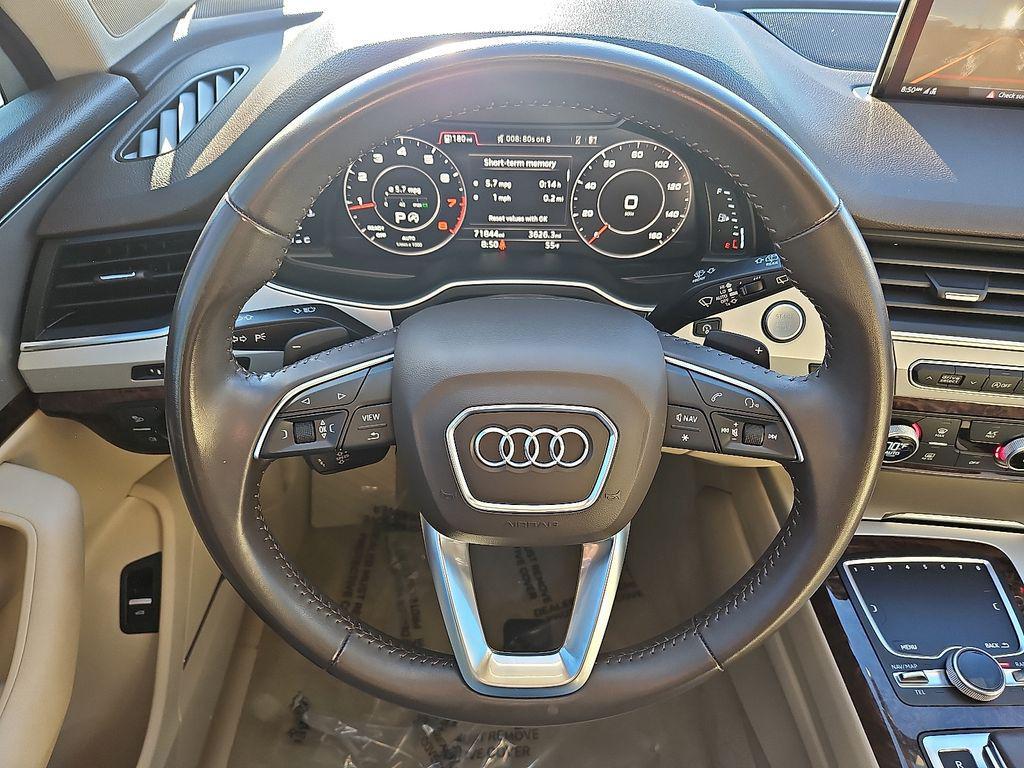 used 2019 Audi Q7 car, priced at $21,700