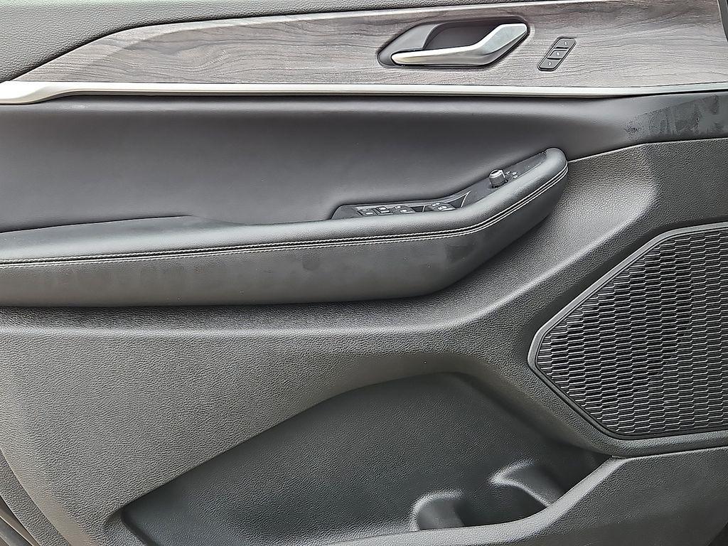 new 2023 Jeep Grand Cherokee L car, priced at $34,642