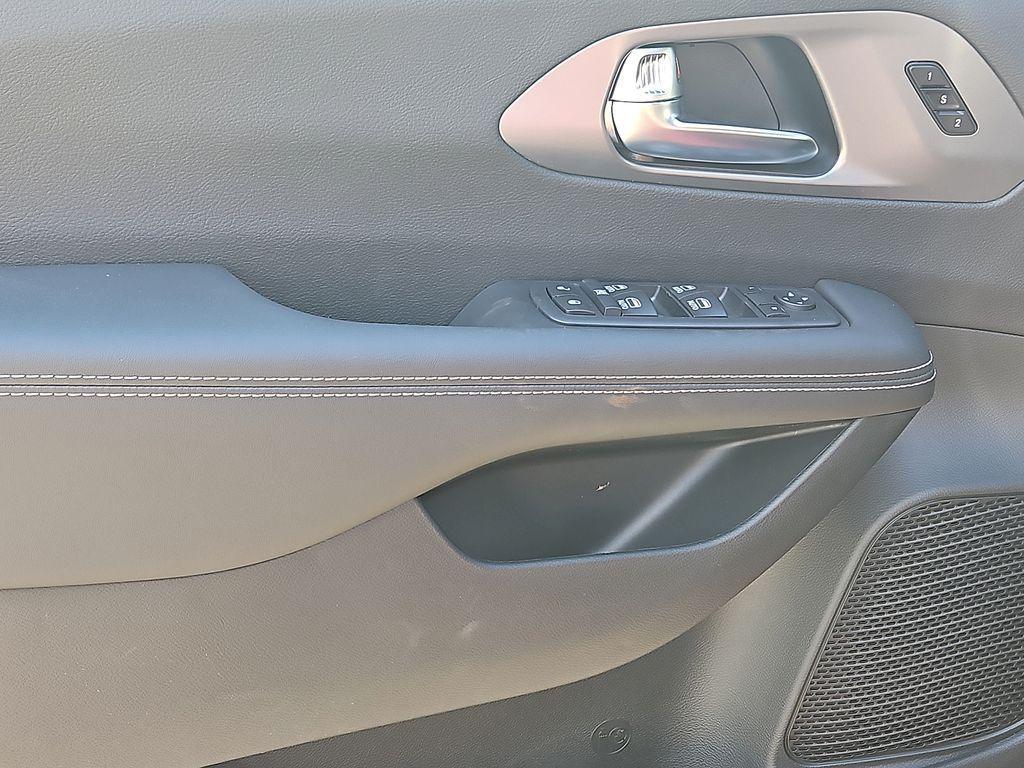 new 2026 Chrysler Pacifica car, priced at $49,910