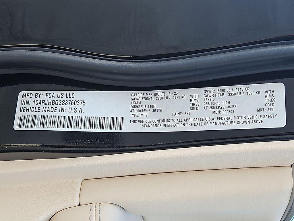 new 2025 Jeep Grand Cherokee car, priced at $41,130