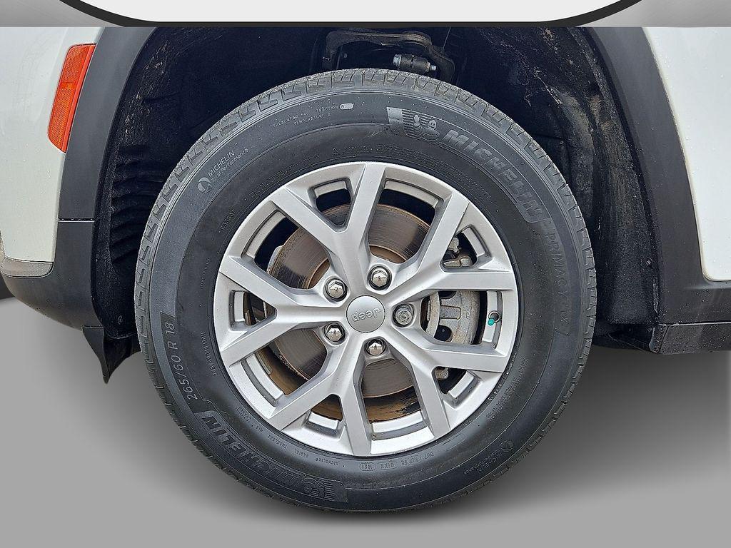 used 2021 Jeep Grand Cherokee L car, priced at $33,390