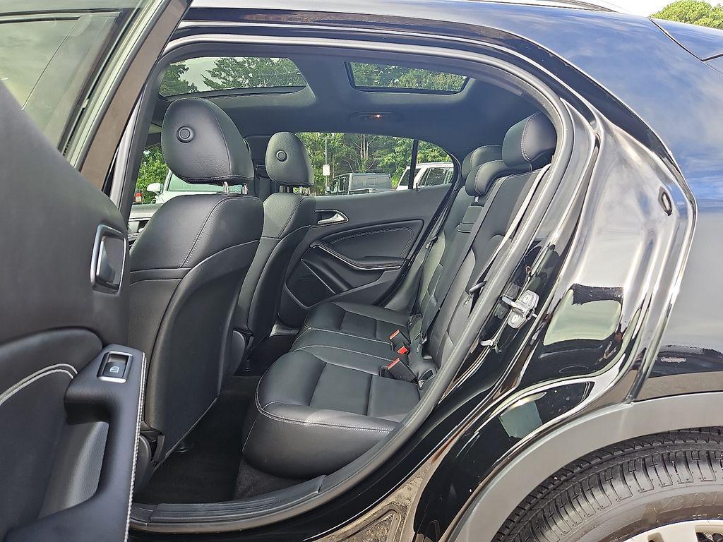 used 2019 Mercedes-Benz GLA 250 car, priced at $21,882