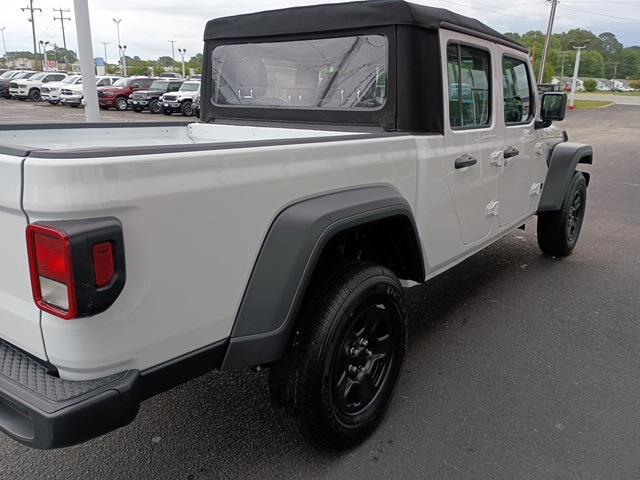 new 2024 Jeep Gladiator car, priced at $38,907