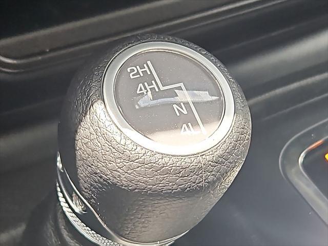 new 2024 Jeep Gladiator car, priced at $55,915