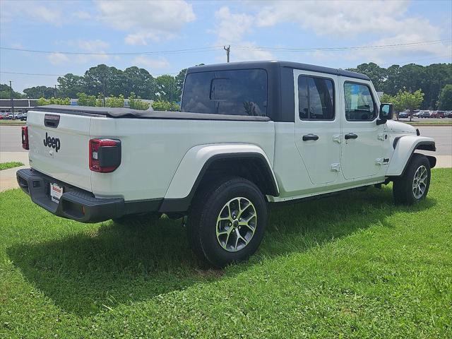 new 2024 Jeep Gladiator car, priced at $55,915