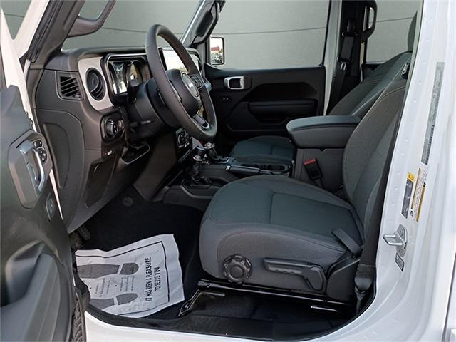 new 2024 Jeep Gladiator car, priced at $55,915