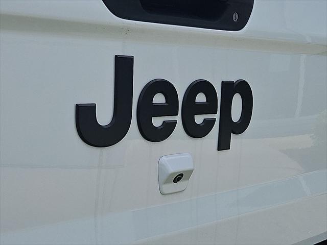 new 2024 Jeep Gladiator car, priced at $55,915