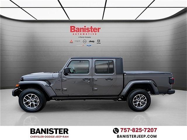 new 2024 Jeep Gladiator car, priced at $56,510