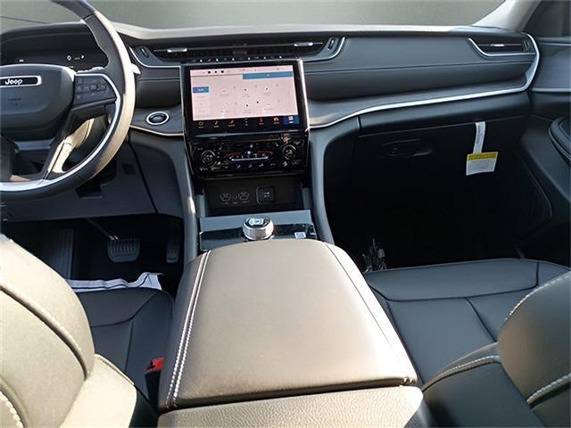 new 2023 Jeep Grand Cherokee L car, priced at $36,059