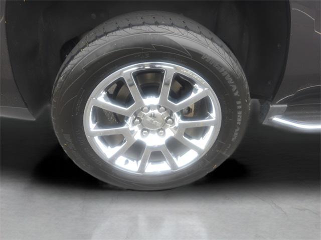 used 2018 GMC Yukon car, priced at $34,276